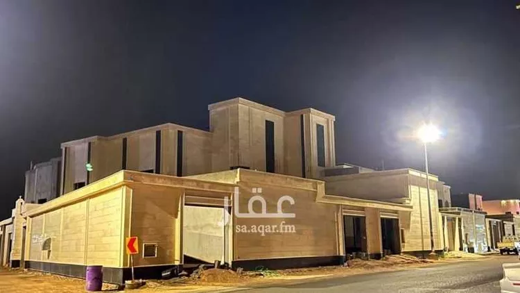 Villa for Sale in Hail Al Khuzamy