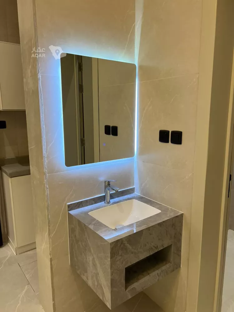 عمارة للإيجار في شارع عثمان بن صدقه, حي طويق, مدينة الرياض, منطقة الرياض صورة 2