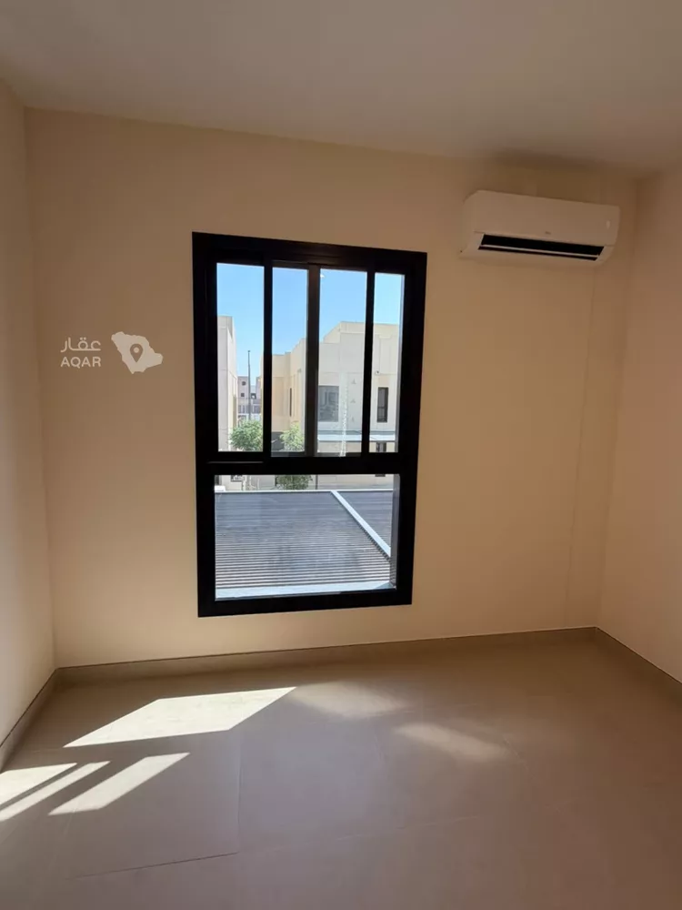 فيلا للإيجار في شارع رقم 2065, حي سدرة, مدينة الرياض, منطقة الرياض 24
