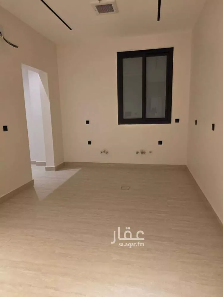 شقة للبيع في شارع عبدالله بن قيس, حي إشبيلية, مدينة الرياض, منطقة الرياض صورة 4