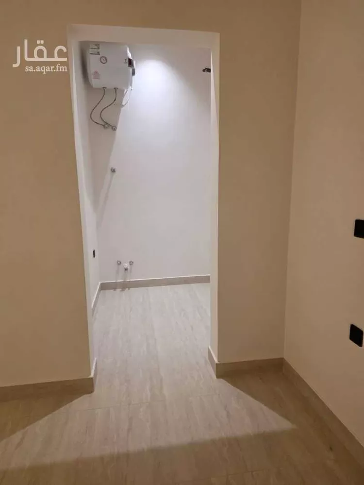 شقة للبيع في شارع عبدالله بن قيس, حي إشبيلية, مدينة الرياض, منطقة الرياض 10