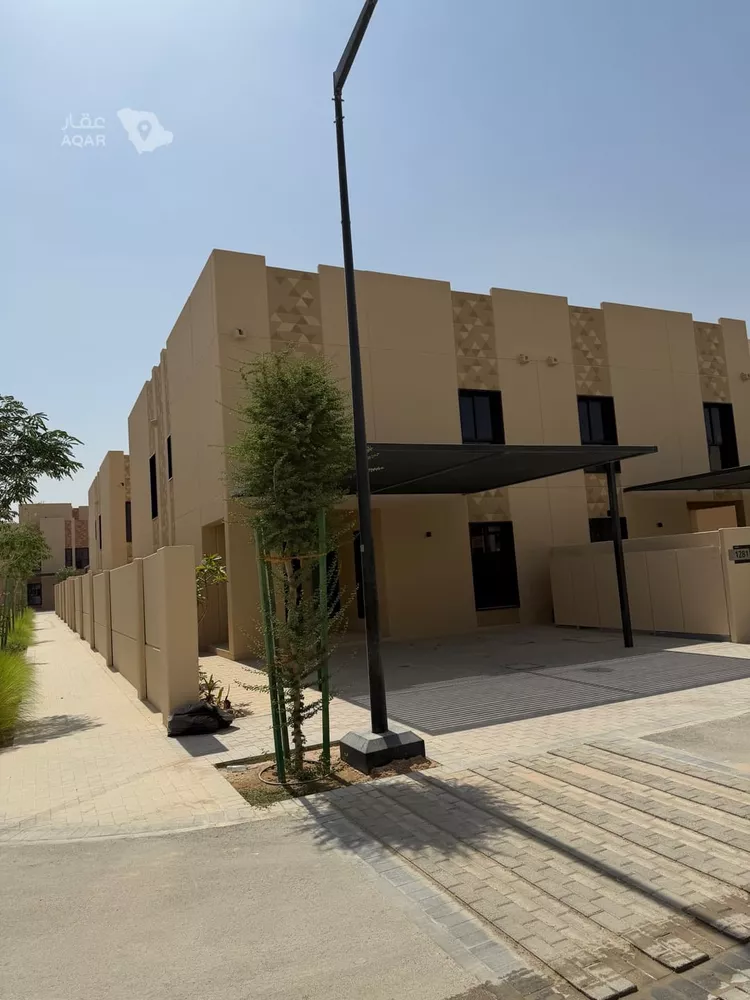 Villa for Sale in Riyadh Al Munsiyah 2