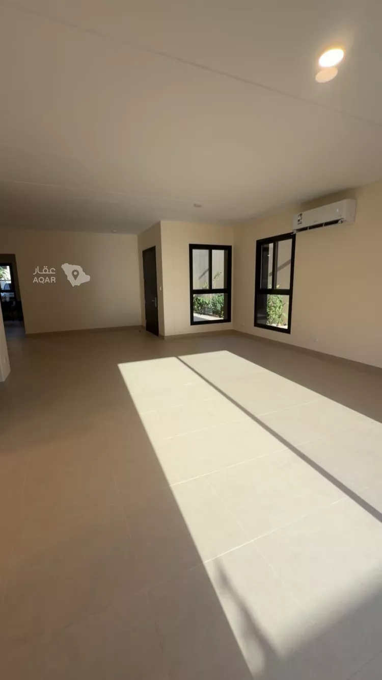 فيلا للإيجار في شارع رقم 2087, حي سدرة, مدينة الرياض, منطقة الرياض 15
