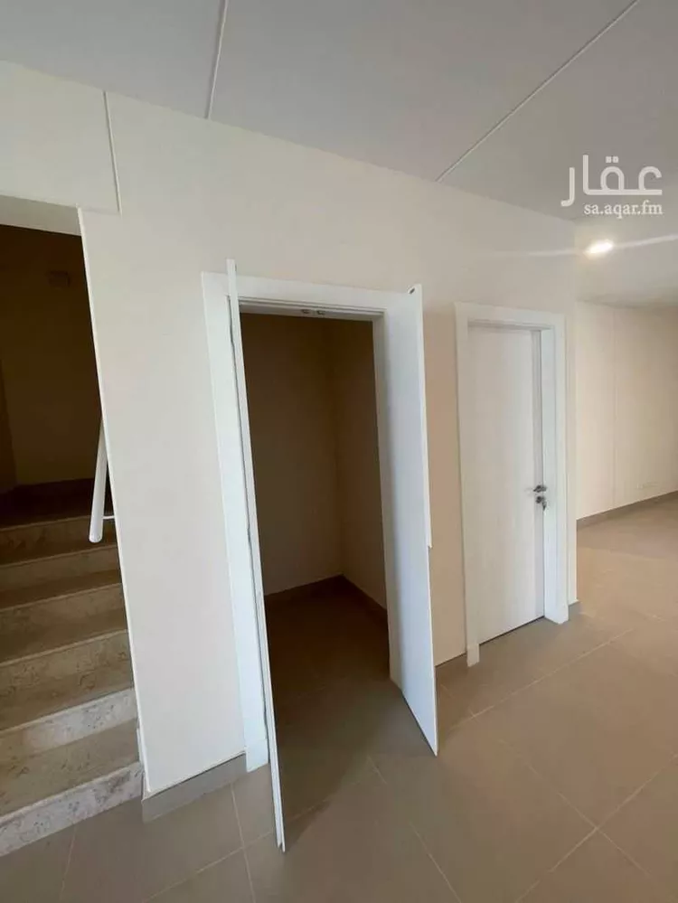 فيلا للإيجار في شارع رقم 2026, حي سدرة, مدينة الرياض, منطقة الرياض 18