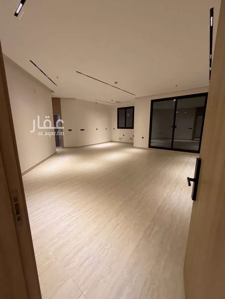 شقة للبيع في شارع راجيه, حي المونسية, مدينة الرياض, منطقة الرياض 8