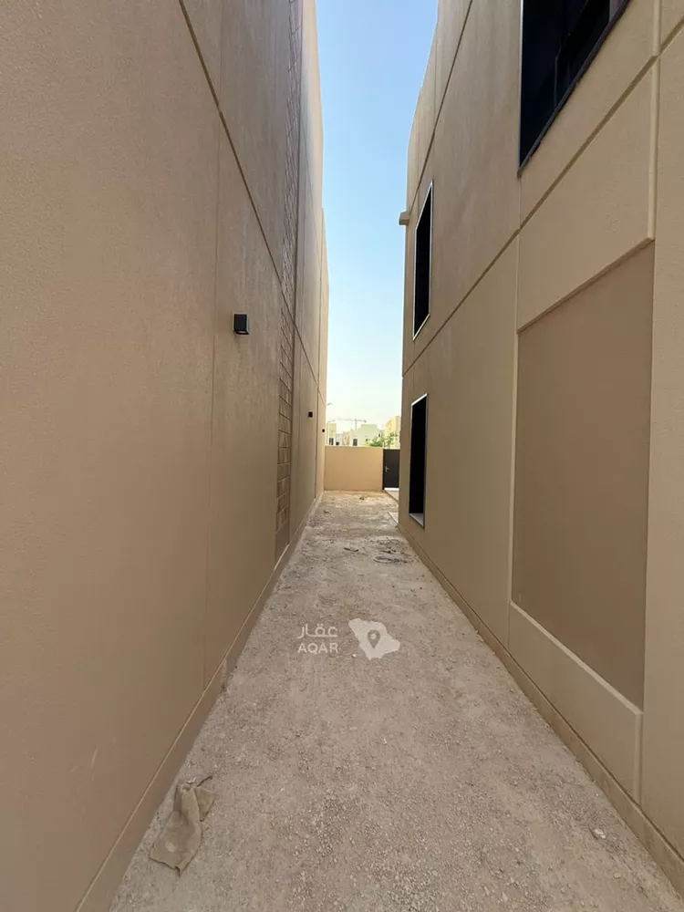 فيلا للإيجار في شارع رقم 2072, حي سدرة, مدينة الرياض, منطقة الرياض 22