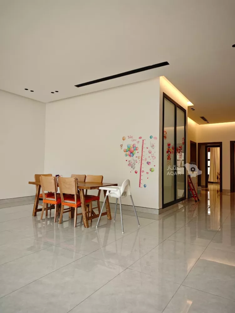 Floor for Sale in Riyadh An Narjis 16
