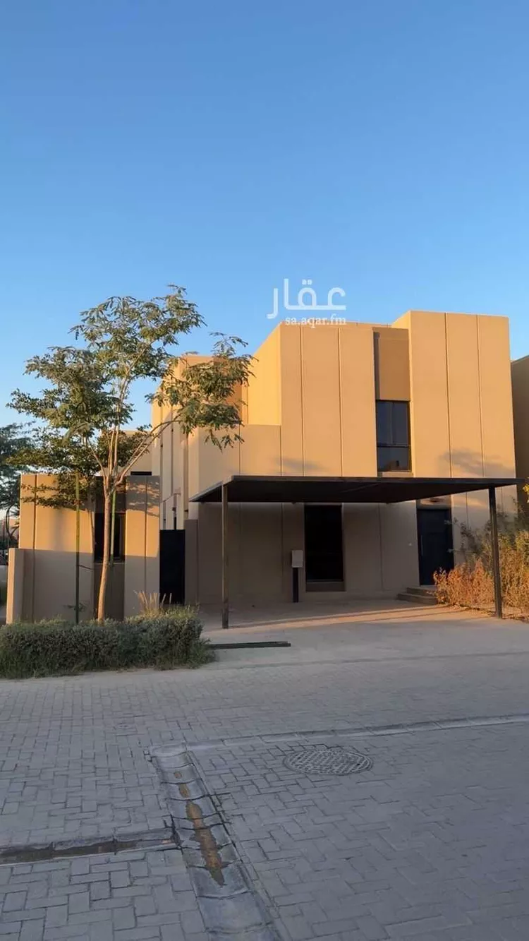 فيلا للبيع في شارع رقم 1020, حي سدرة, مدينة الرياض, منطقة الرياض