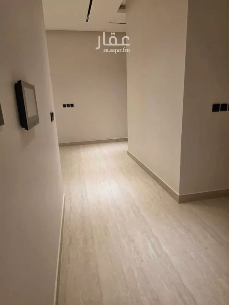 شقة للبيع في شارع عبدالله بن قيس, حي إشبيلية, مدينة الرياض, منطقة الرياض صورة 2