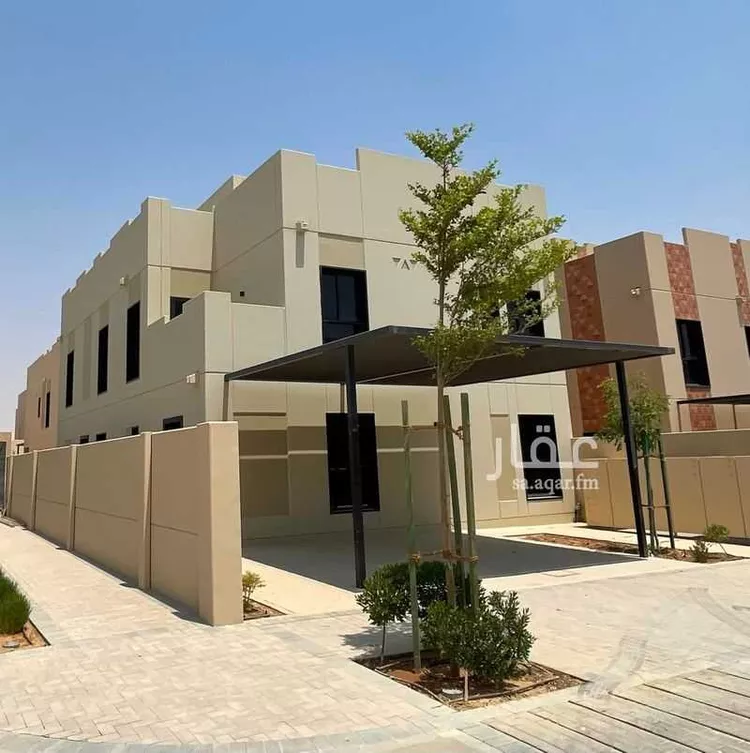 فيلا للإيجار في شارع رقم 2025, حي سدرة, مدينة الرياض, منطقة الرياض