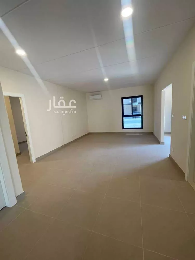 فيلا للإيجار في شارع رقم 2025, حي سدرة, مدينة الرياض, منطقة الرياض 7