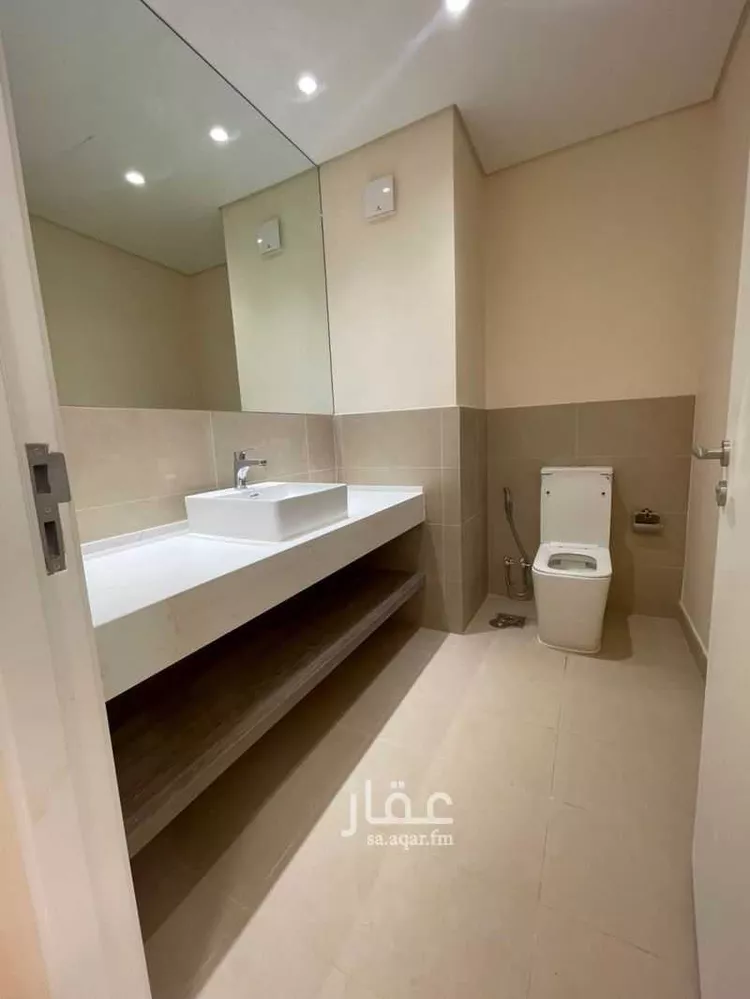 فيلا للإيجار في شارع رقم 2025, حي سدرة, مدينة الرياض, منطقة الرياض 23