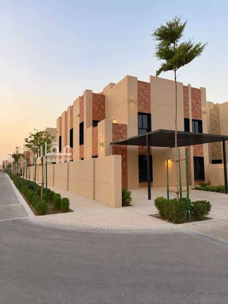 فيلا للإيجار في شارع رقم 2025, حي سدرة, مدينة الرياض, منطقة الرياض 24