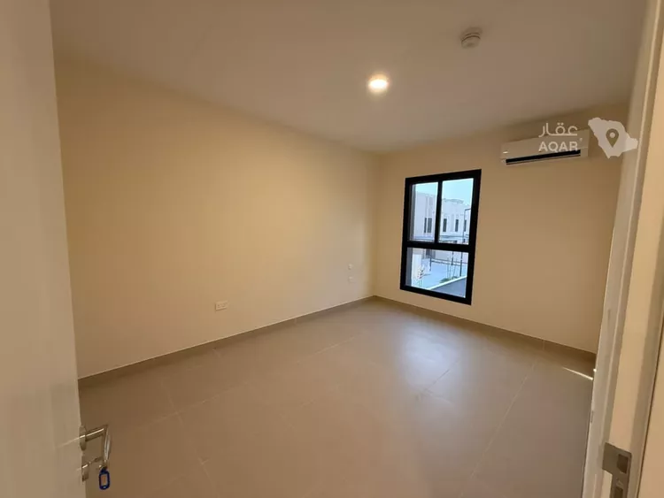 فيلا للإيجار في شارع رقم 2072, حي سدرة, مدينة الرياض, منطقة الرياض 18