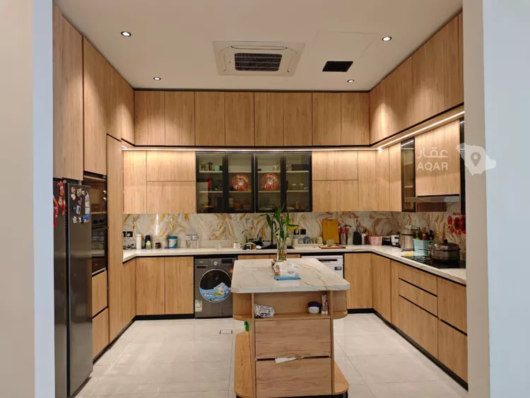 Floor for Sale in Riyadh An Narjis 14