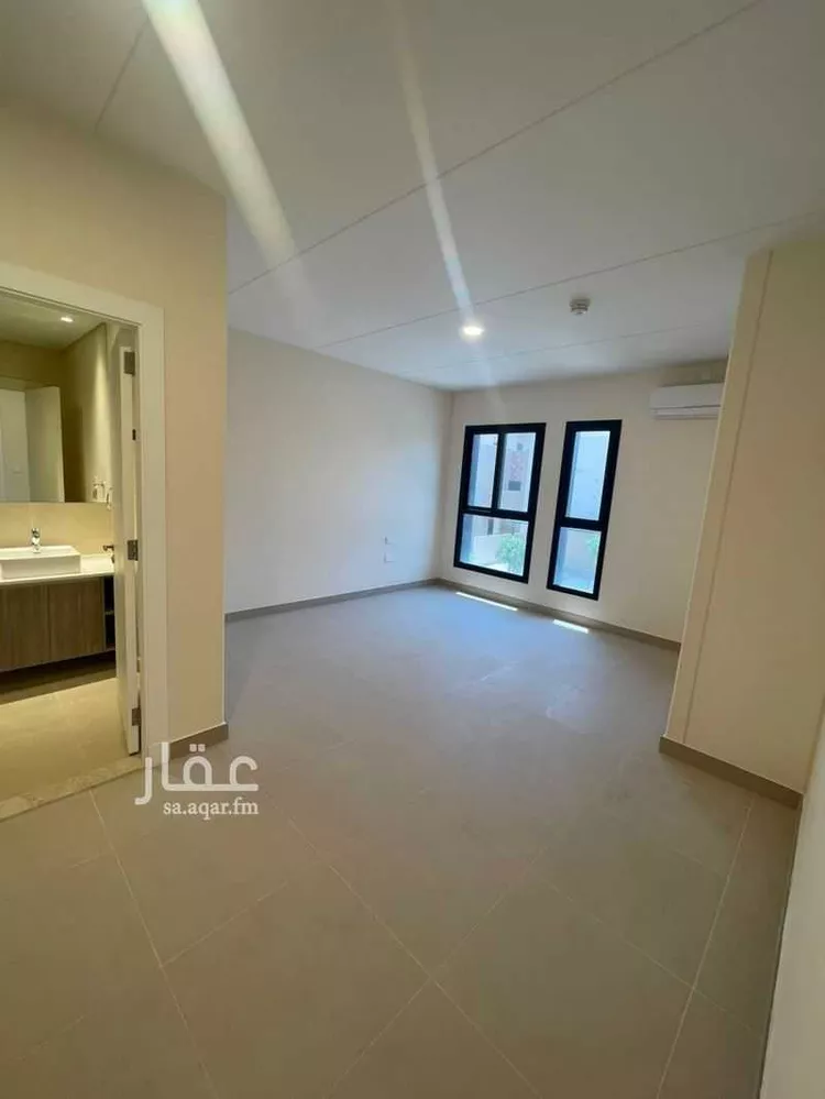 فيلا للإيجار في شارع رقم 2026, حي سدرة, مدينة الرياض, منطقة الرياض 9