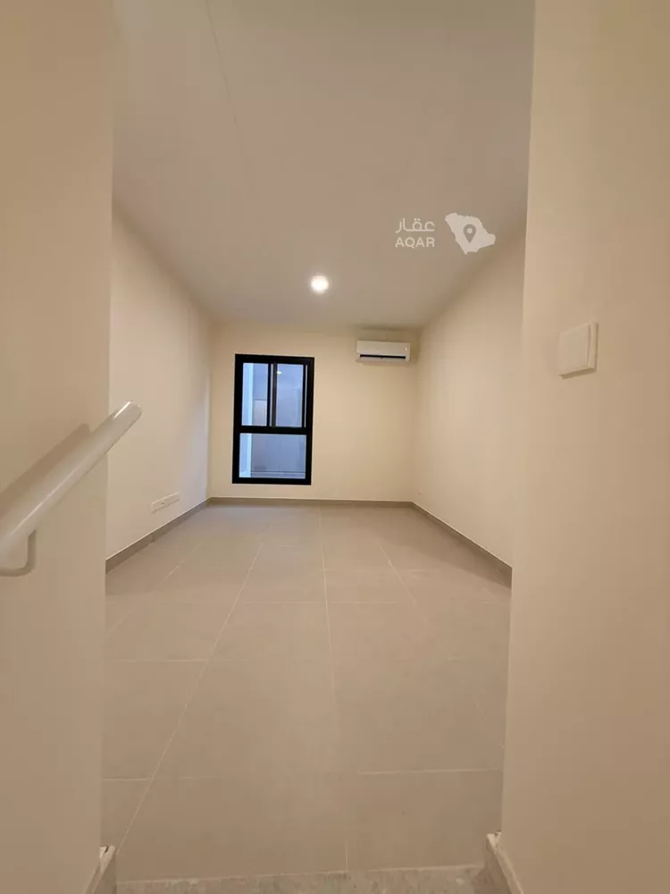 فيلا للإيجار في شارع رقم 2072, حي سدرة, مدينة الرياض, منطقة الرياض 12