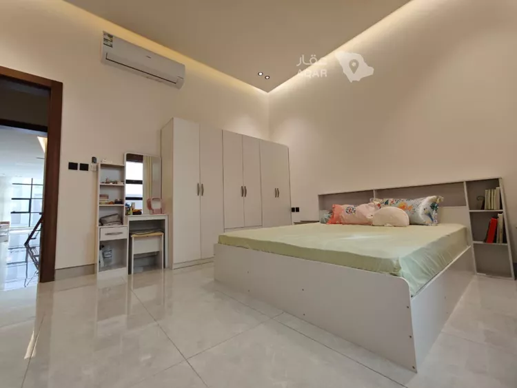 Floor for Sale in Riyadh An Narjis 17