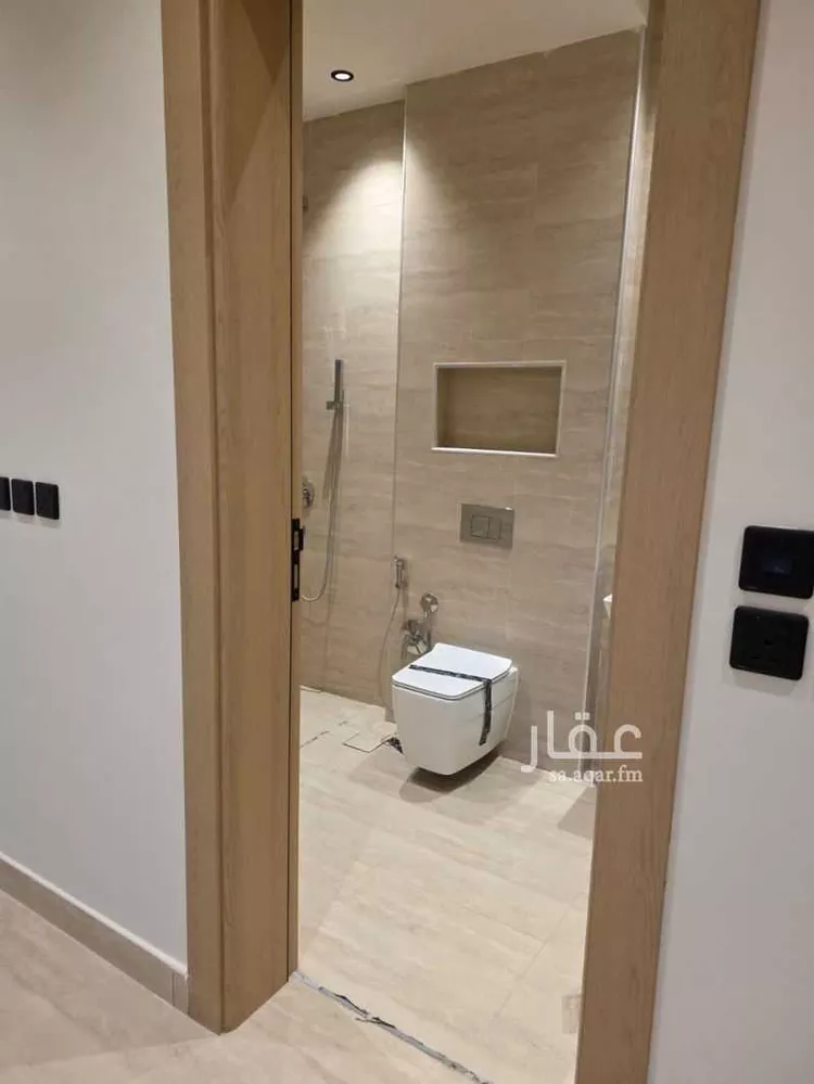 شقة للبيع في شارع عبدالله بن قيس, حي إشبيلية, مدينة الرياض, منطقة الرياض صورة 5