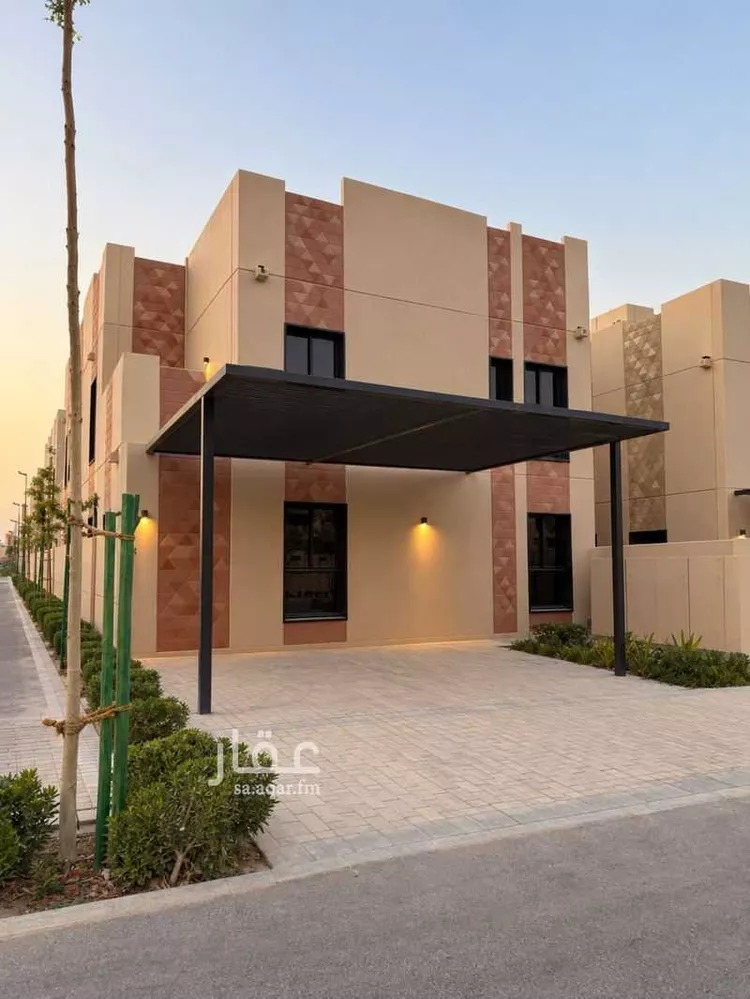 فيلا للإيجار في شارع رقم 2025, حي سدرة, مدينة الرياض, منطقة الرياض