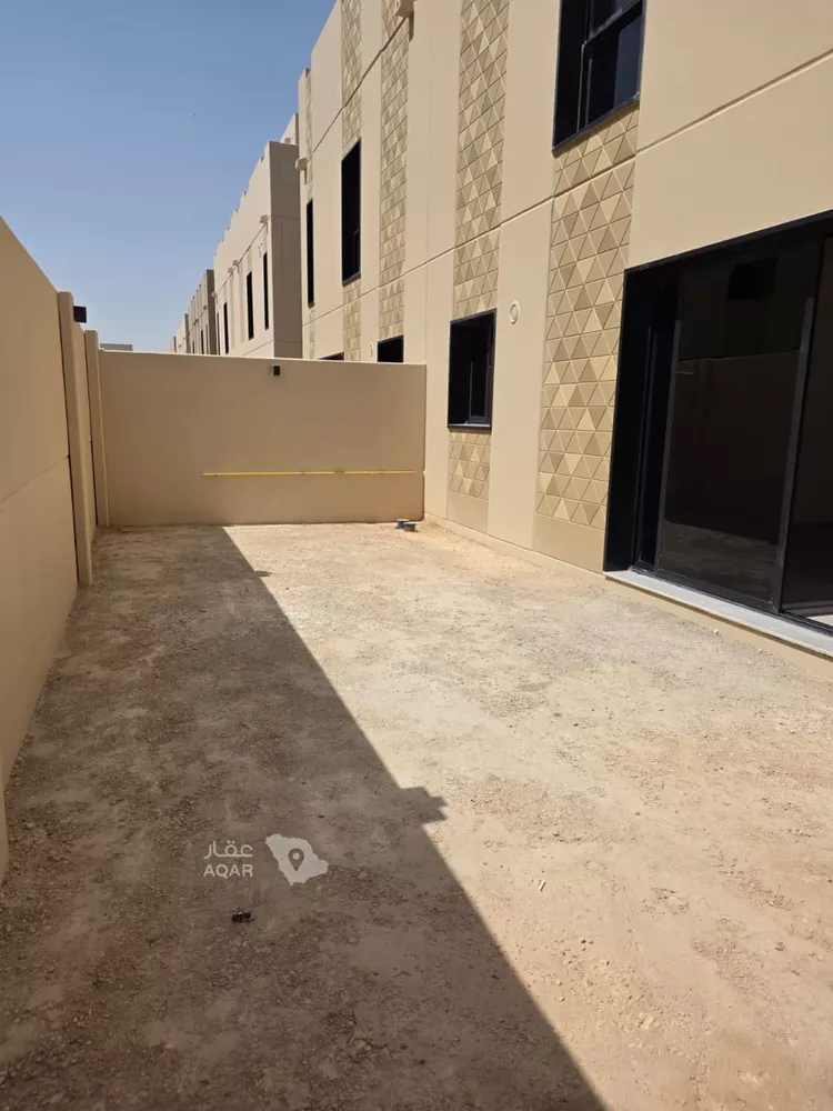 Villa for Sale in Riyadh Al Munsiyah 3
