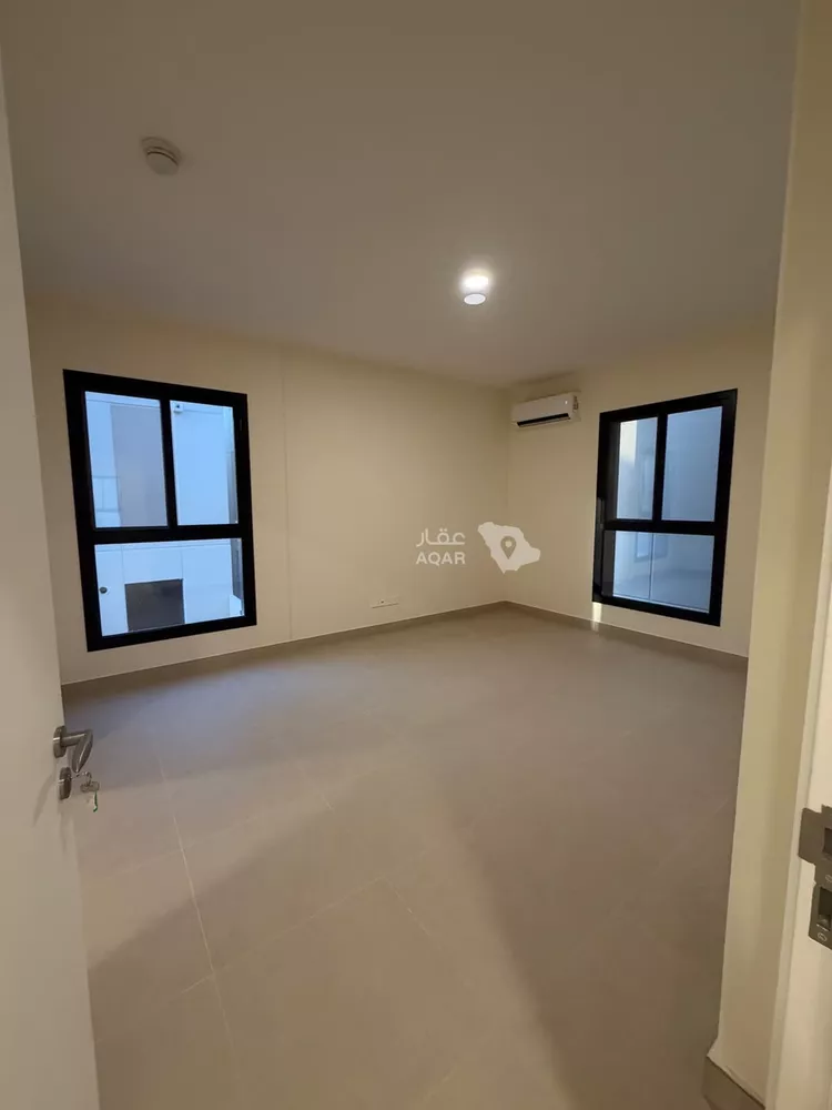 فيلا للإيجار في شارع رقم 2026, حي سدرة, مدينة الرياض, منطقة الرياض 19