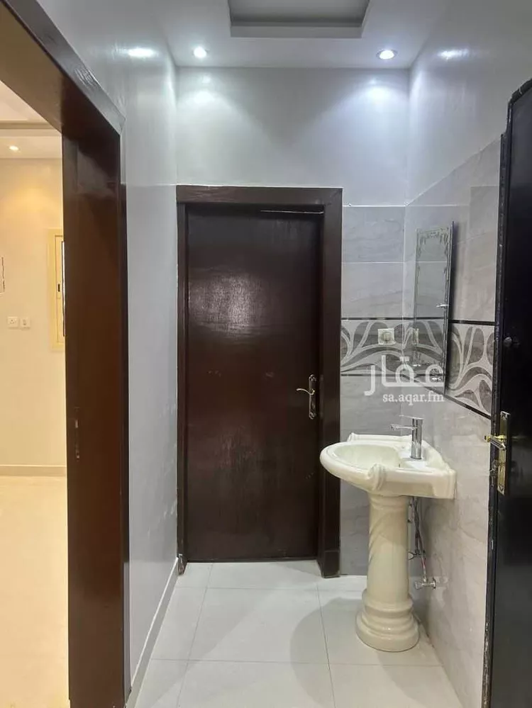 شقة للإيجار في شارع الضياء ، حي الجنادرية ، الرياض ، منطقة الرياض صورة 3