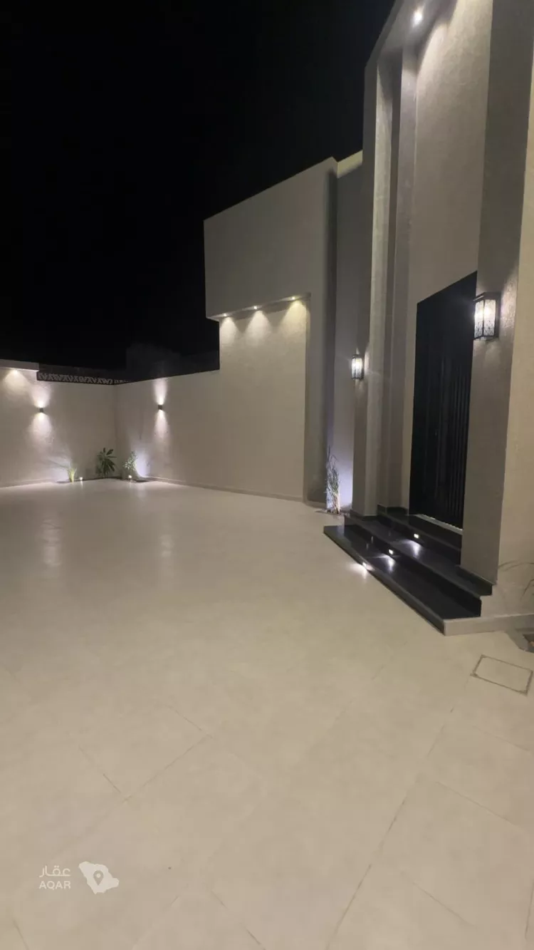 عمارة للبيع في شارع 27577111, حي النزهة, مدينة بيشة, منطقة عسير 4