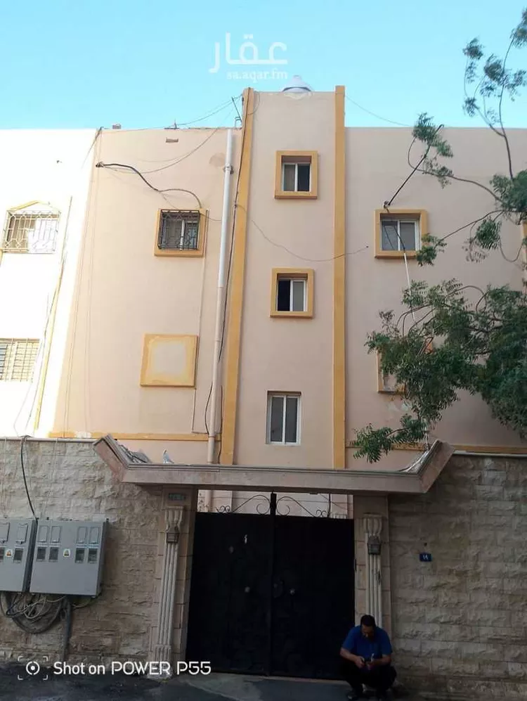 عمارة للبيع في شارع حسين فايز, حي العزيزية, مدينة جدة, منطقة مكة المكرمة