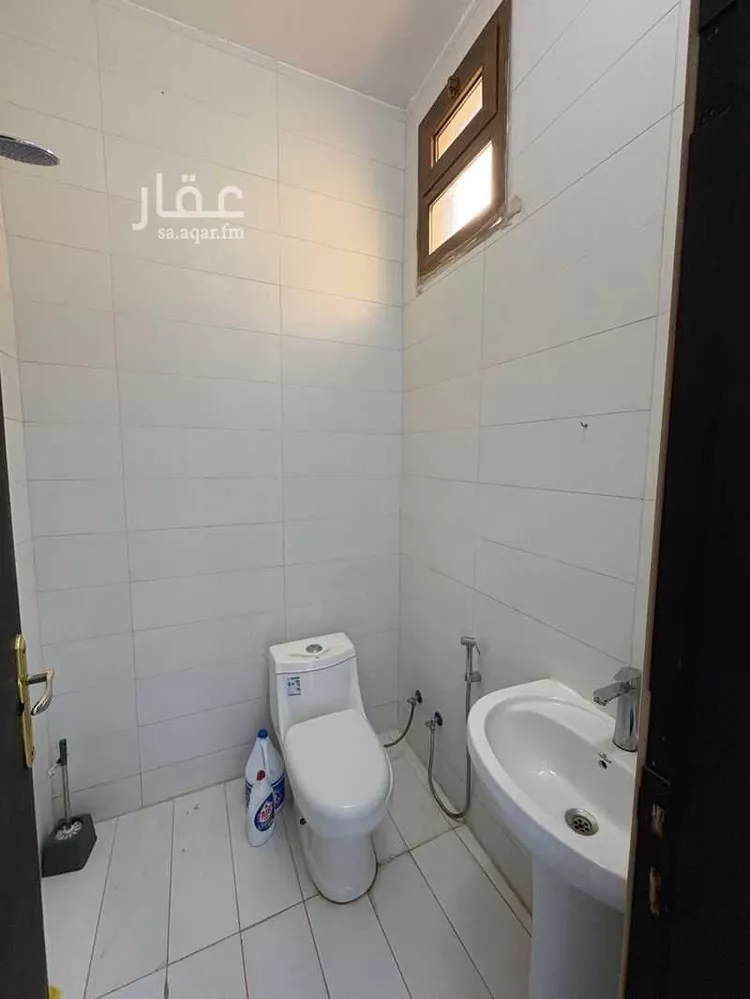 شقة للإيجار في شارع ابن الناظر, حي العزيزية, مدينة الرياض, منطقة الرياض صورة 4
