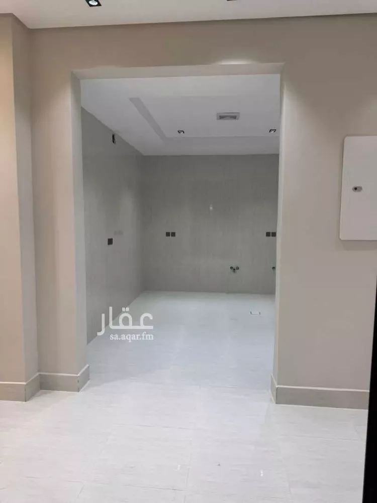 فيلا للإيجار في شارع 14 عكاظ, حي عكاظ, مدينة الرياض, منطقة الرياض صورة 5