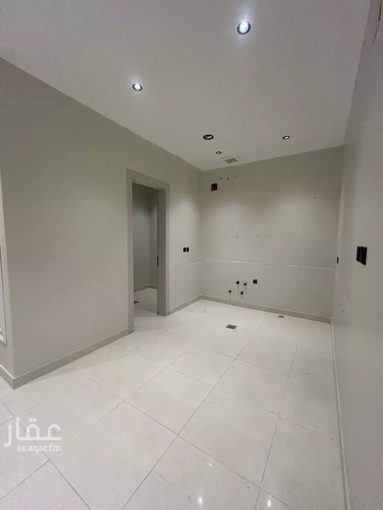 شقة للإيجار في شارع سويد بن النعمان, حي العزيزية, مدينة الرياض, منطقة الرياض صورة 4