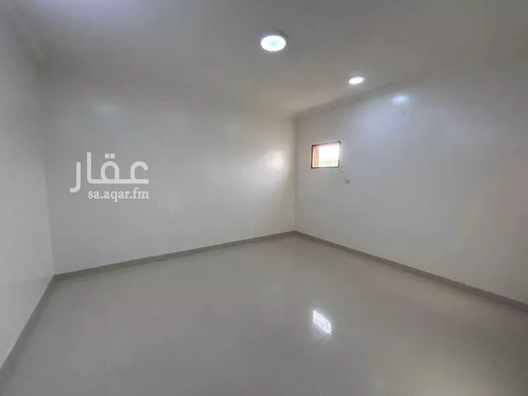شقة للإيجار في شارع ماجد بن مرعيد, حي العزيزية, مدينة الرياض, منطقة الرياض صورة 3