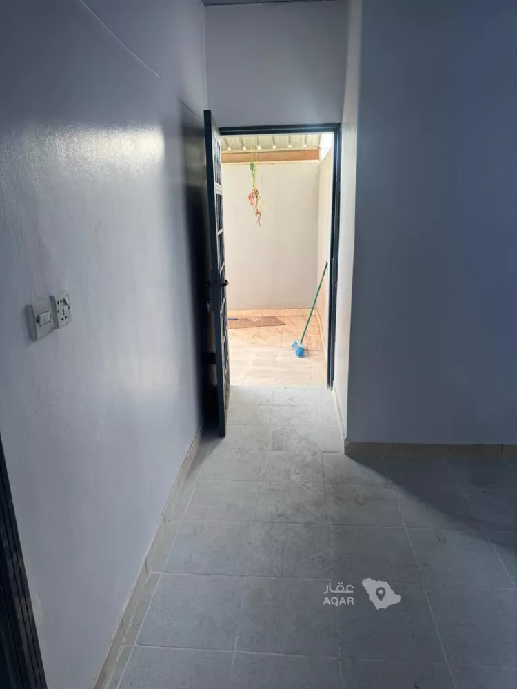 شقة للإيجار في شارع حسين بن حسن, حي النزهة, مدينة الرياض, منطقة الرياض 6