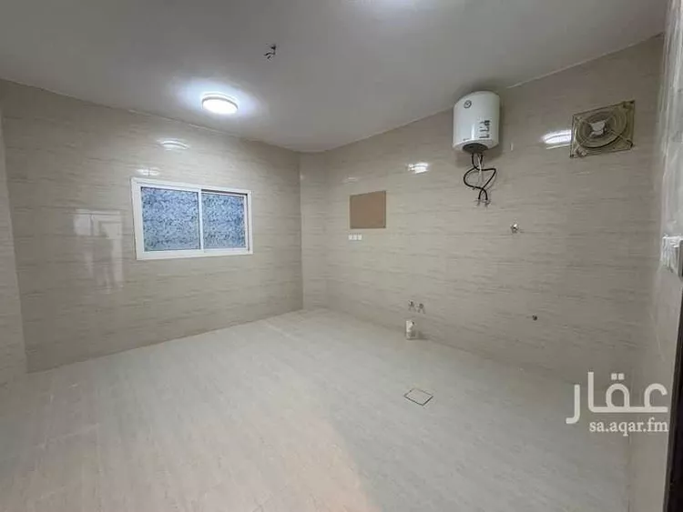 دور للإيجار في شارع الضاحية, حي العزيزية, مدينة الرياض, منطقة الرياض