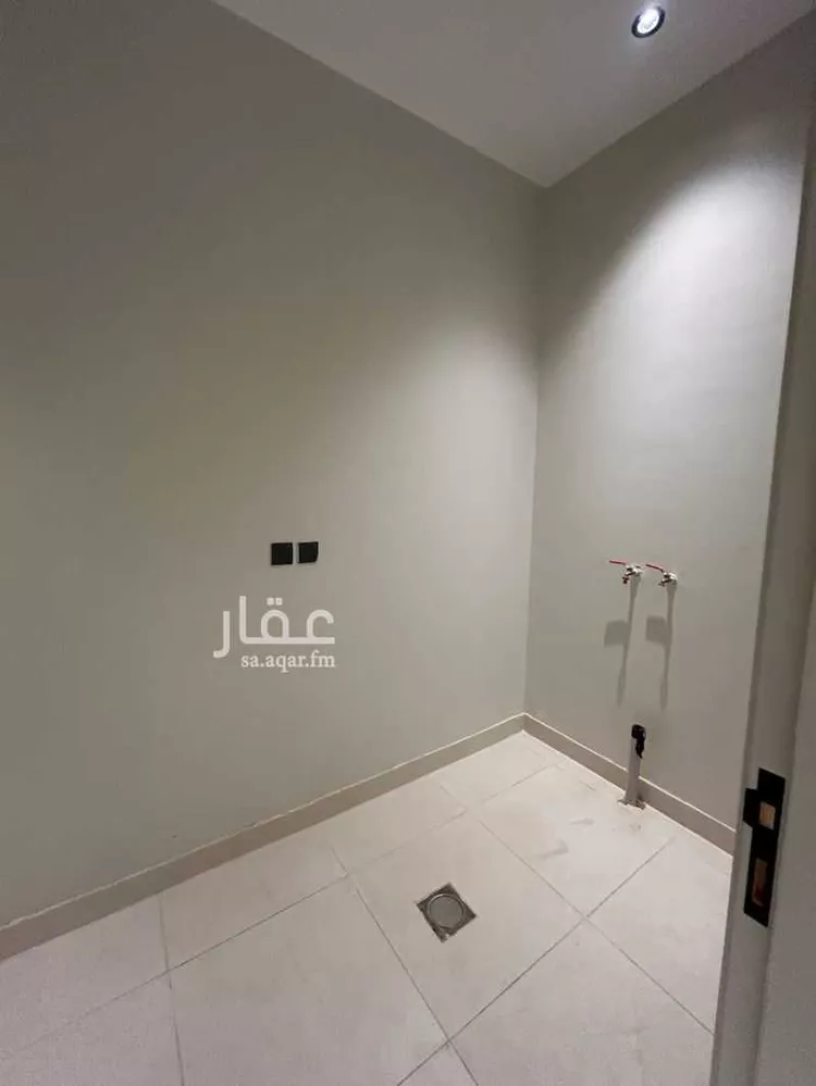 شقة للإيجار في شارع سويد بن النعمان, حي العزيزية, مدينة الرياض, منطقة الرياض صورة 3