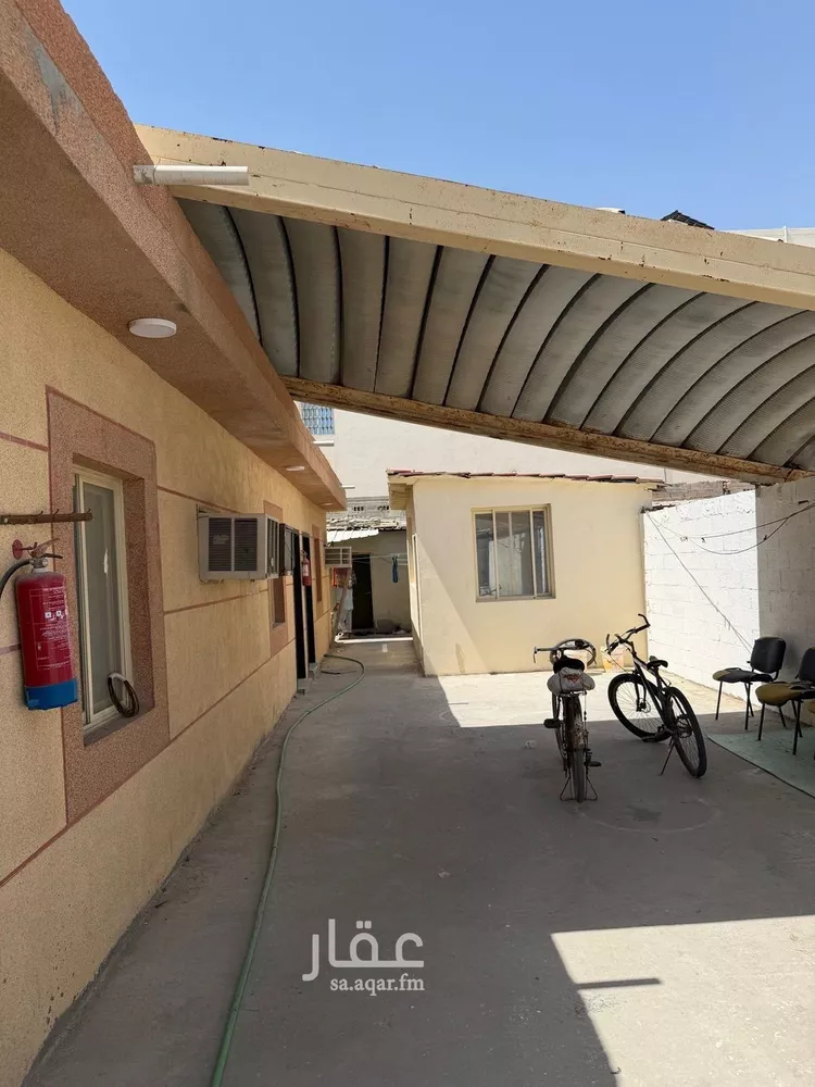 غرفة للإيجار في شارع 33ب, حي الشراع, مدينة الخبر, المنطقة الشرقية صورة 3