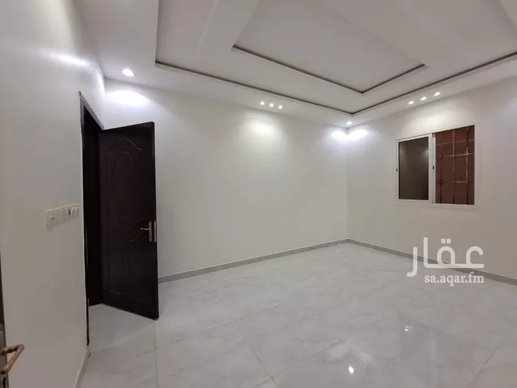 فيلا للإيجار في شارع خارجة بن سعيد, حي الرمال, مدينة الرياض, منطقة الرياض صورة 3