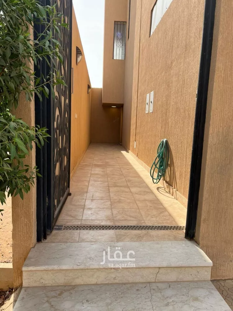 فيلا للبيع في شارع حنظلة التميمي, حي المونسية, مدينة الرياض, منطقة الرياض صورة 3