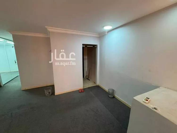 Commercial Office for Rent in Medina Bani Harithah صورة 5