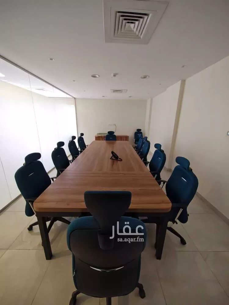مكتب تجاري للإيجار في طريق صلاح الدين الأيوبي ، حي الزهراء ، الرياض ، منطقة الرياض