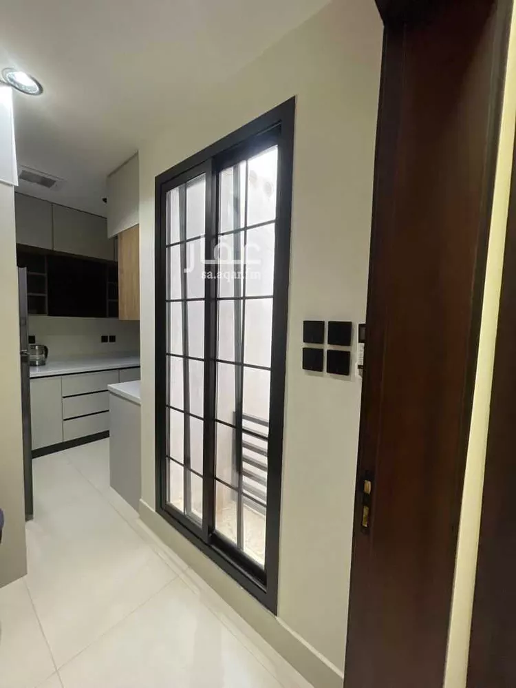 Apartment for Sale in Riyadh Al Malqa 8