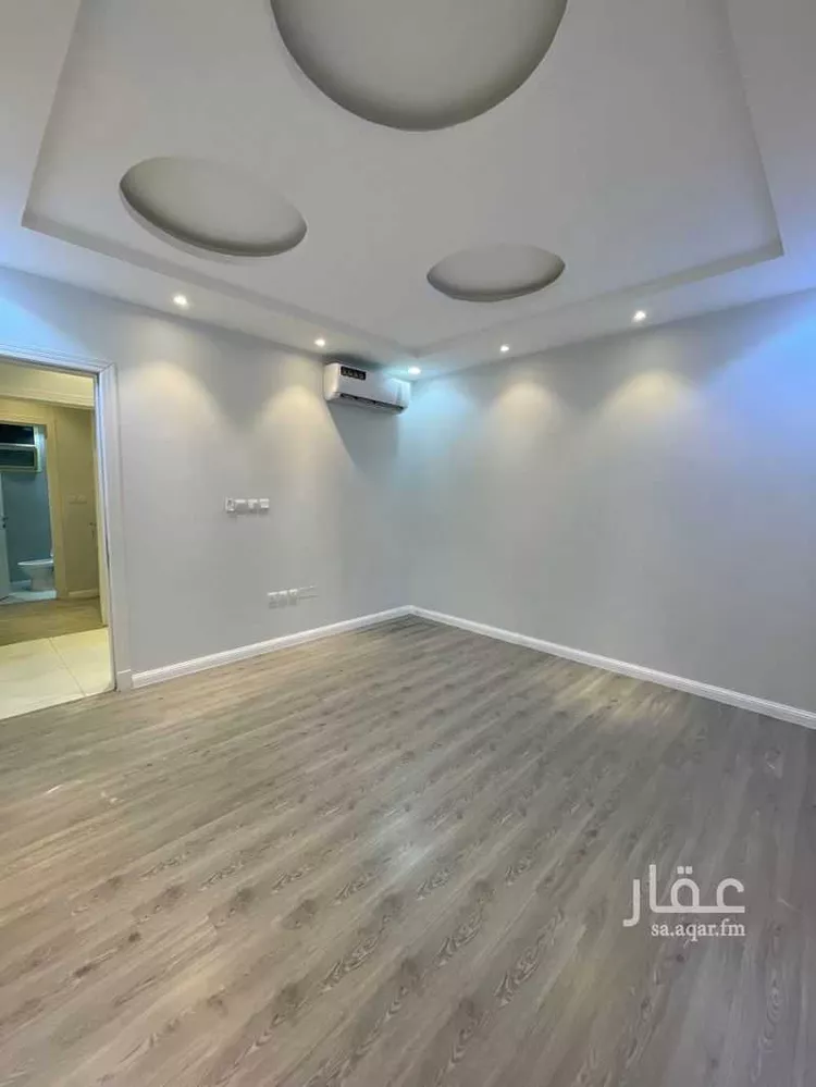 شقة للإيجار في شارع رقم 311, حي الملقا, مدينة الرياض, منطقة الرياض 7