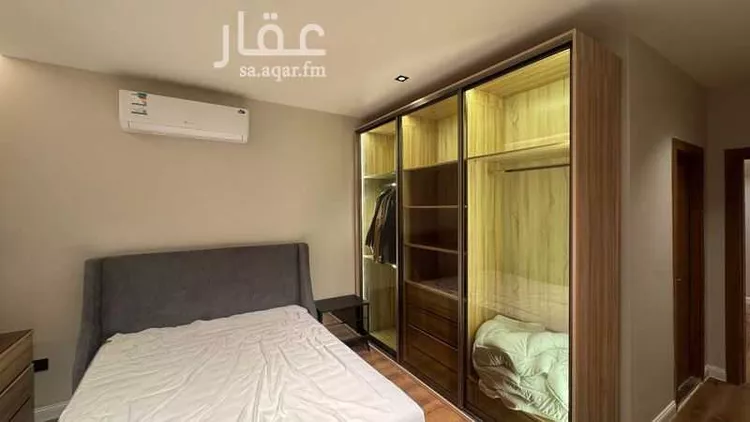 فيلا للبيع في شارع عبدالكريم بن الهيثم, حي مطار الملك خالد الدولي, مدينة الرياض, منطقة الرياض 19