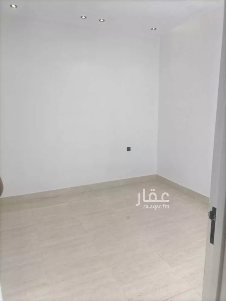 شقة للإيجار في شارع محمد سعيد سنبل, حي عكاظ, مدينة الرياض, منطقة الرياض صورة 4