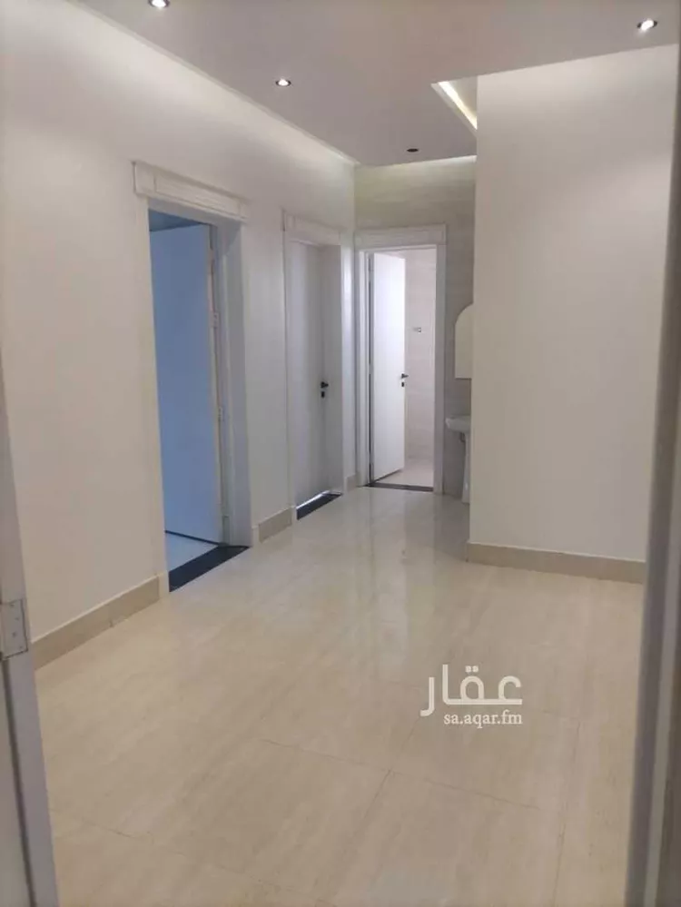 شقة للإيجار في شارع محمد سعيد سنبل, حي عكاظ, مدينة الرياض, منطقة الرياض