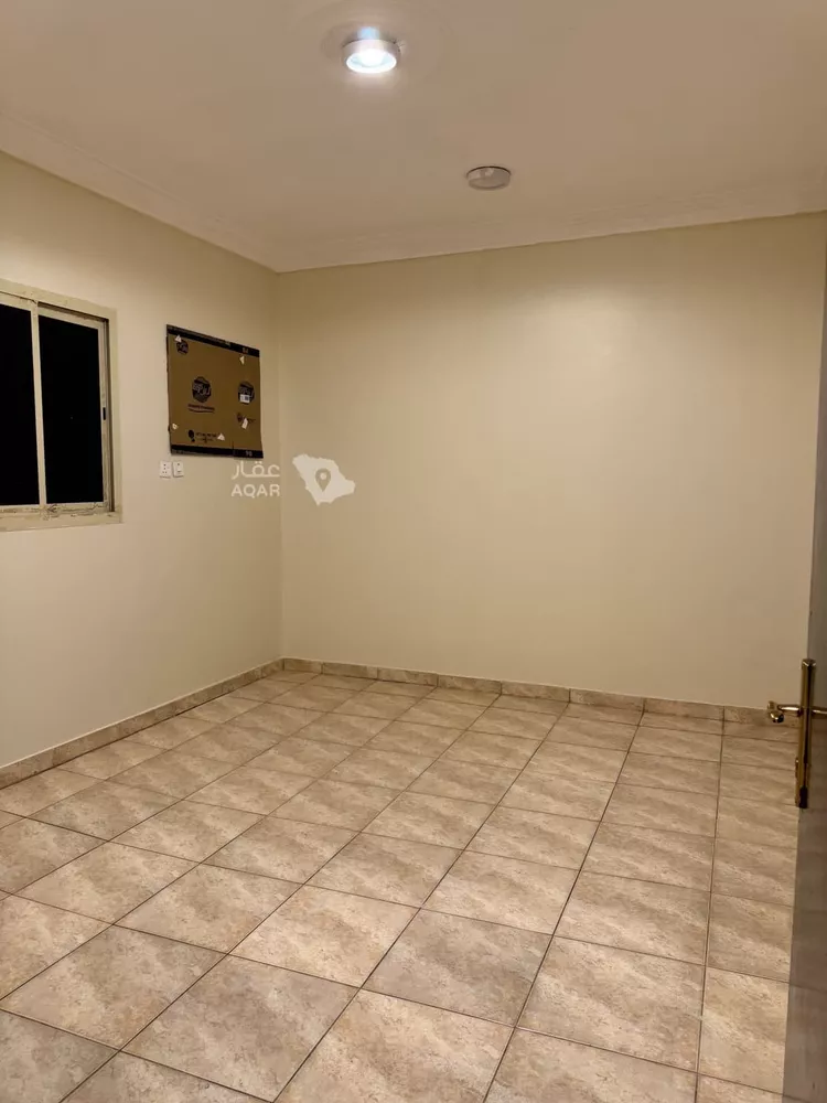 شقة للإيجار في شارع آل داود, حي الحمراء, مدينة الرياض, منطقة الرياض 7