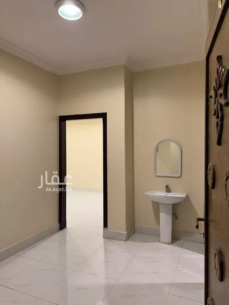 شقة للإيجار في شارع آل داود, حي الحمراء, مدينة الرياض, منطقة الرياض