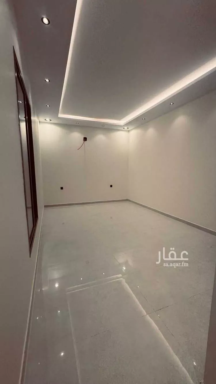 فيلا للبيع في شارع خلائل, حي ظهرة لبن, مدينة الرياض, منطقة الرياض 12