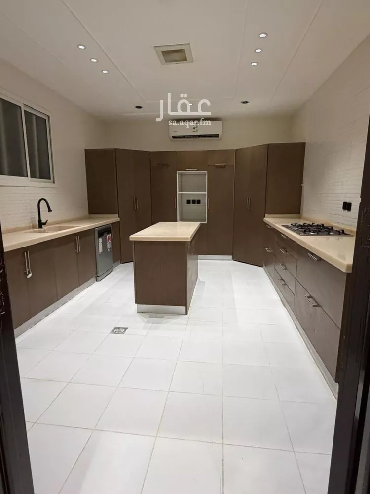 فيلا للإيجار في شارع المساور, حي ظهرة لبن, مدينة الرياض, منطقة الرياض 10